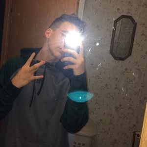 Meet your Posher, Aaron